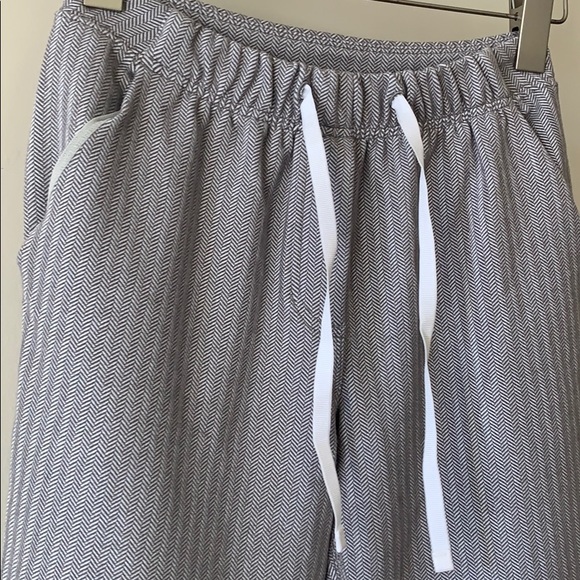 Lululemon pants - Picture 2 of 3